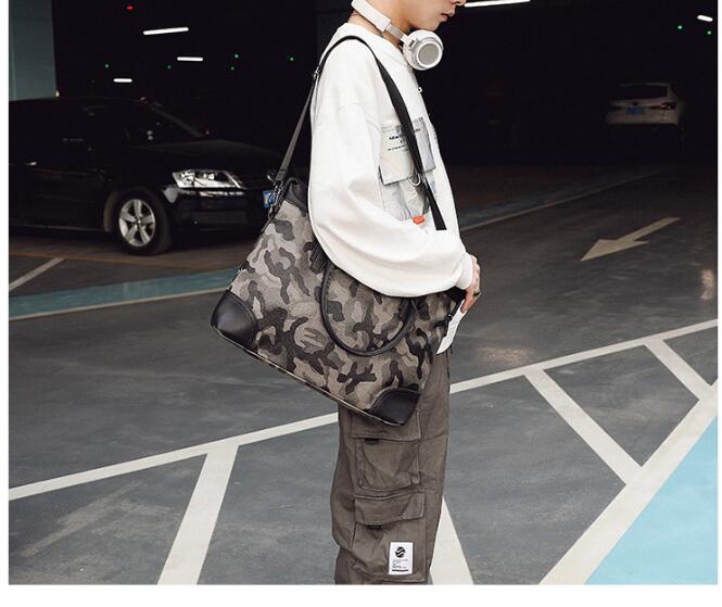 FINDSENSE X 韓國 時尚 男款 迷彩運動包 手提包 斜挎包 行李包 單肩包 旅行包