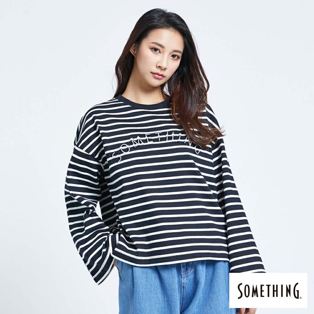 SOMETHING 女款 剛印條紋寬版長袖T恤 (黑色)