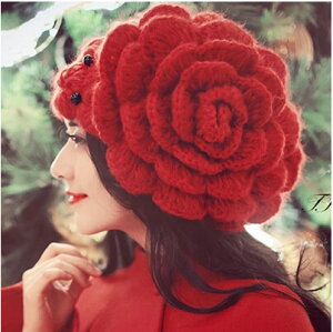 秋冬新款手工鉤花珍珠大花朵貝雷帽時尚甜美毛線針織帽子女發帶帽