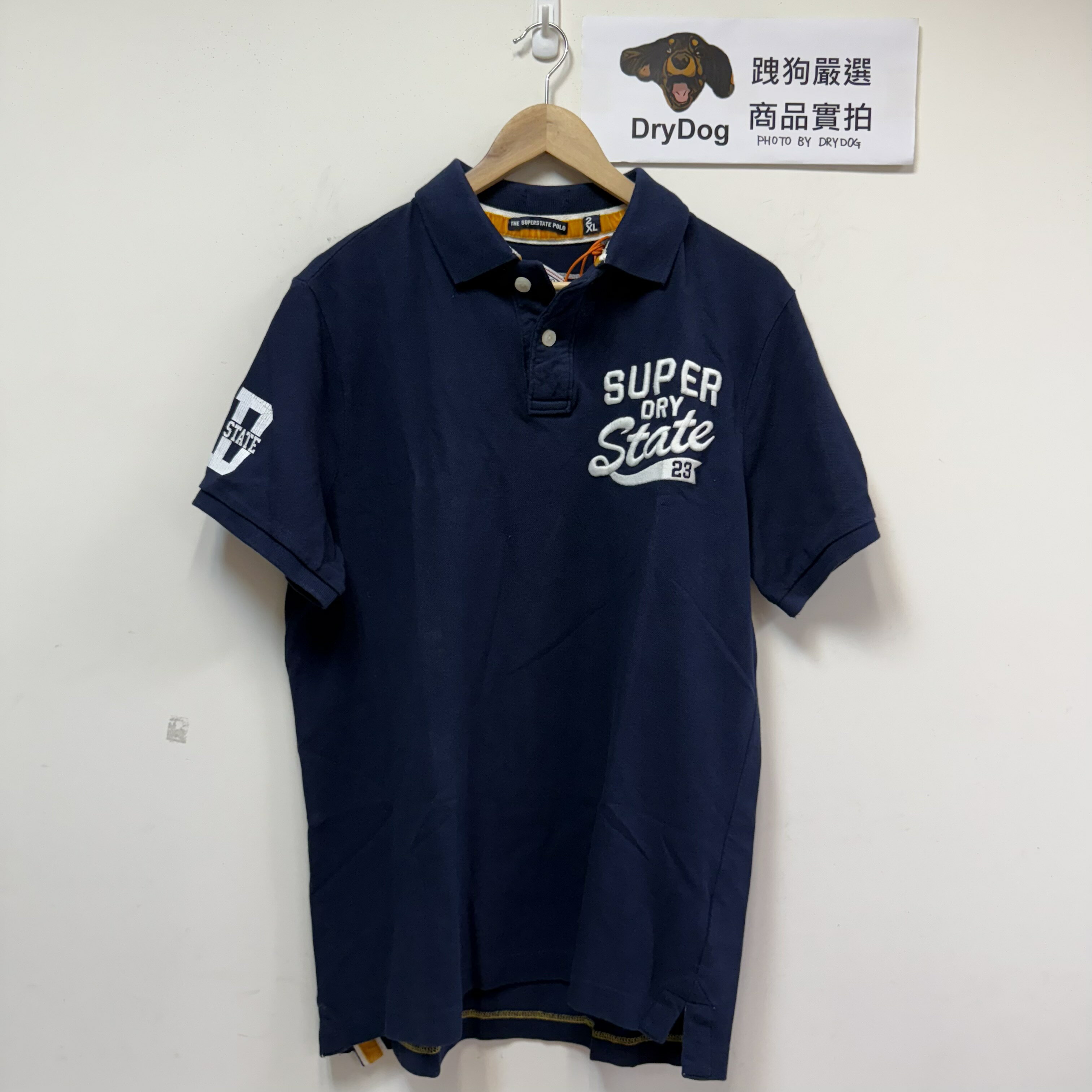 跩狗嚴選 極度乾燥 Superdry 鎖鍊藍 深藍 白字 Polo衫 超級共和國 電繡Logo polo 重磅純棉 短袖 上衣 網眼 23