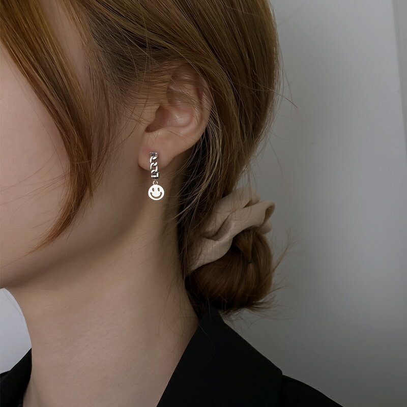 925純銀笑臉耳環女年新款潮耳釘韓版耳扣冷淡風耳圈微笑耳飾 0
