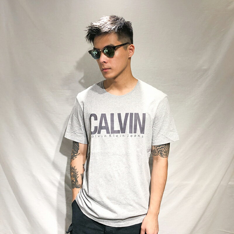 美國百分百【全新真品】Calvin Klein 圓領 T恤 CK 短袖 T-shirt 短T logo 灰色 AK21