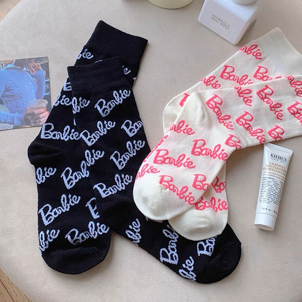 芭比 Barbie 襪子 長襪 長筒襪 粉色 桃色 滿版 字母 潮流 6