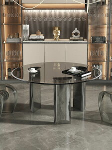 意式輕奢鋼化玻璃圓餐桌高檔圓形餐臺別墅家用設計師極簡西餐桌椅