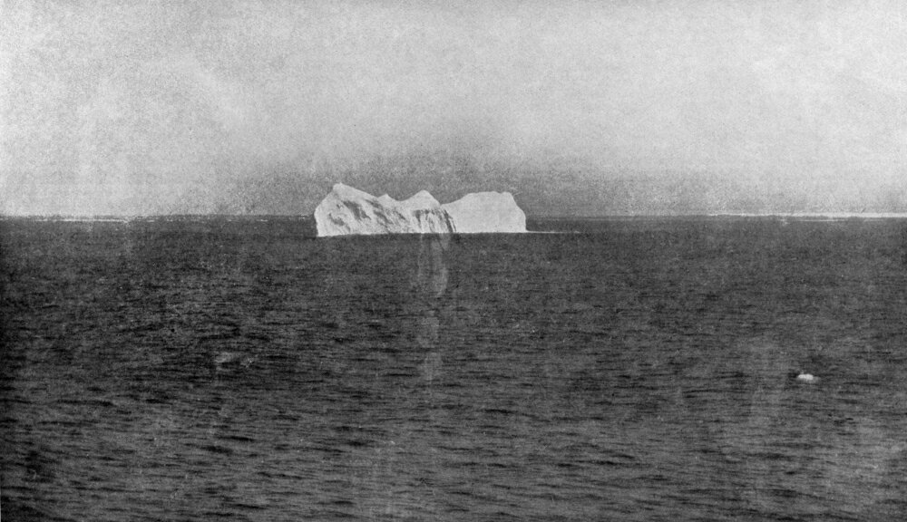 Posterazzi: Iceberg 1912 Nan Iceberg In The Atlantic Ocean Similar To The One That Sank The