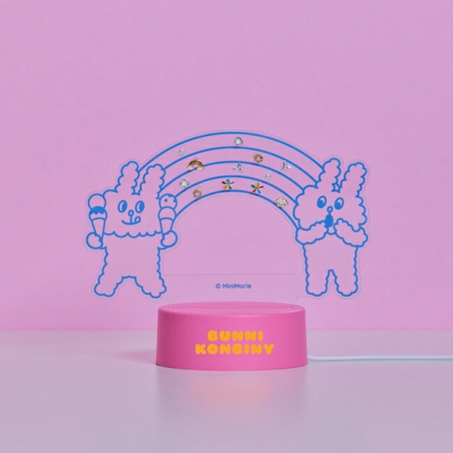BUNNI KONBINY 兔子便利商店壓克力燈光飾品架 (冰淇淋款)