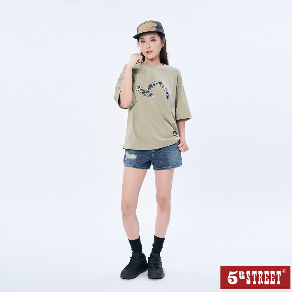 女生牛仔褲推薦，牛仔短褲推薦到女裝 復古美式牛仔短褲-石洗綠 (927012) 【5th STREET】【APP下單享4%回饋】 聖誕禮物券 最高折700