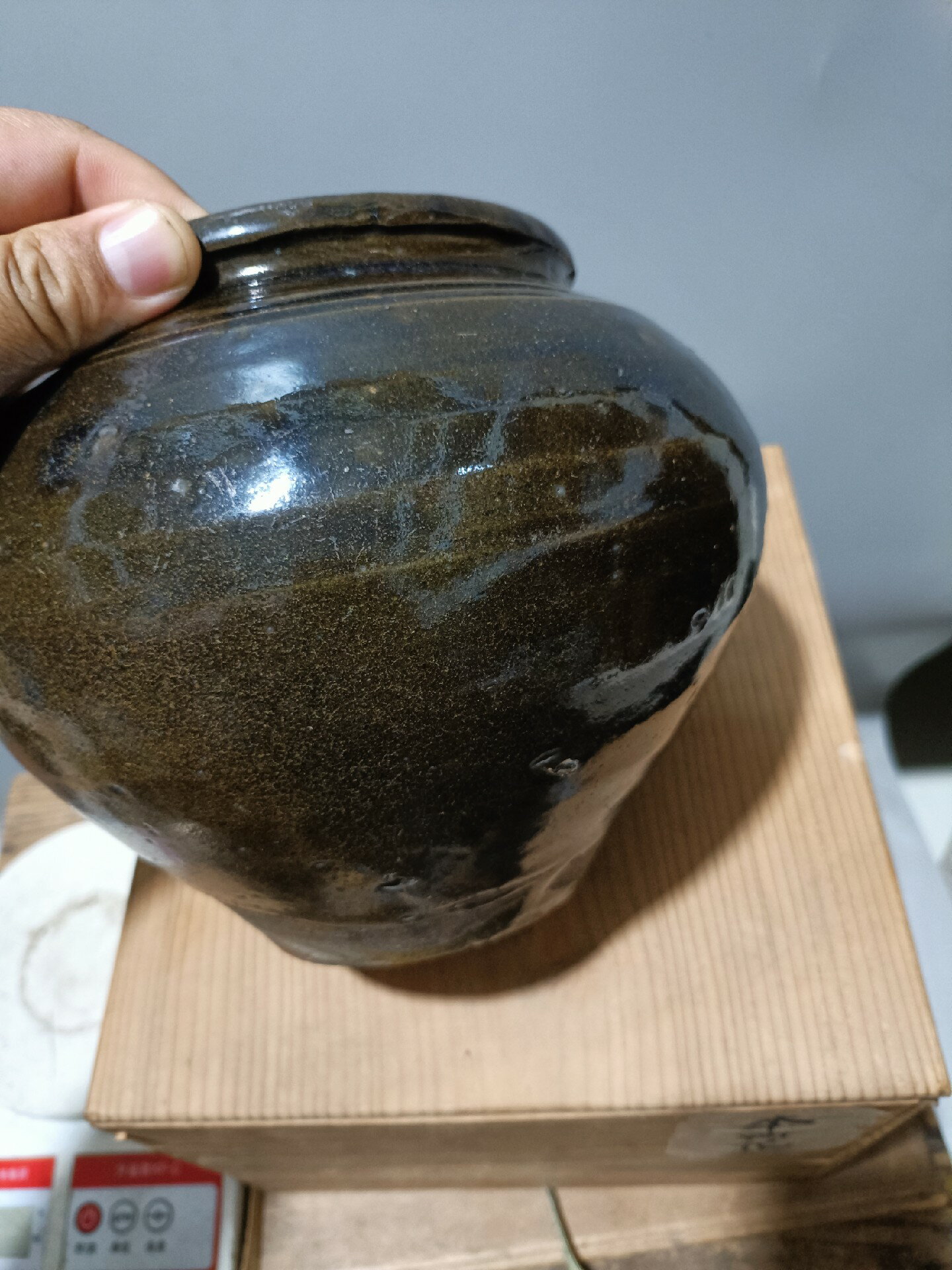 日本回流瓷器古董少見高麗李朝花瓶罐壺古陶器，保真包老，帶原盒