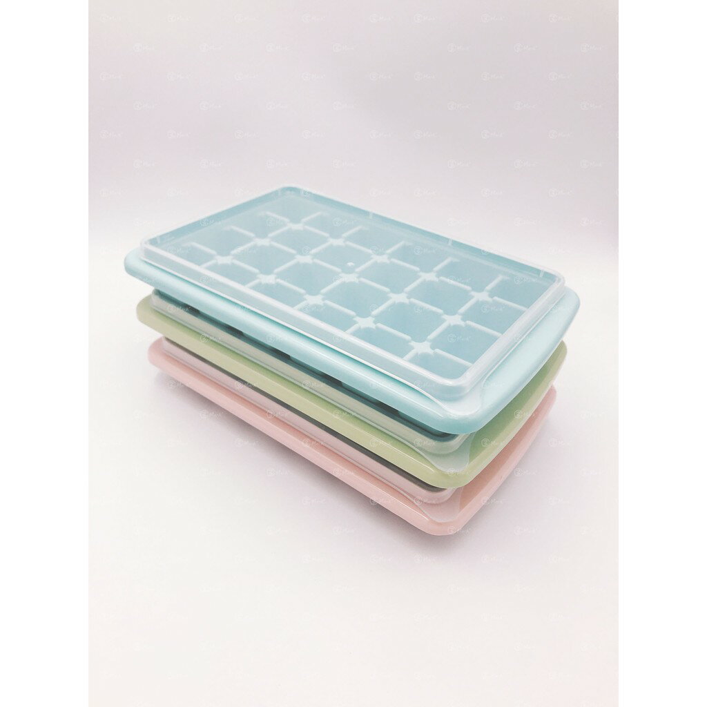 【快速出貨 冰箱必備 質感嚴選】日式 24格 製冰盒 帶蓋製冰盒 可堆疊  副食品 大冰塊 3