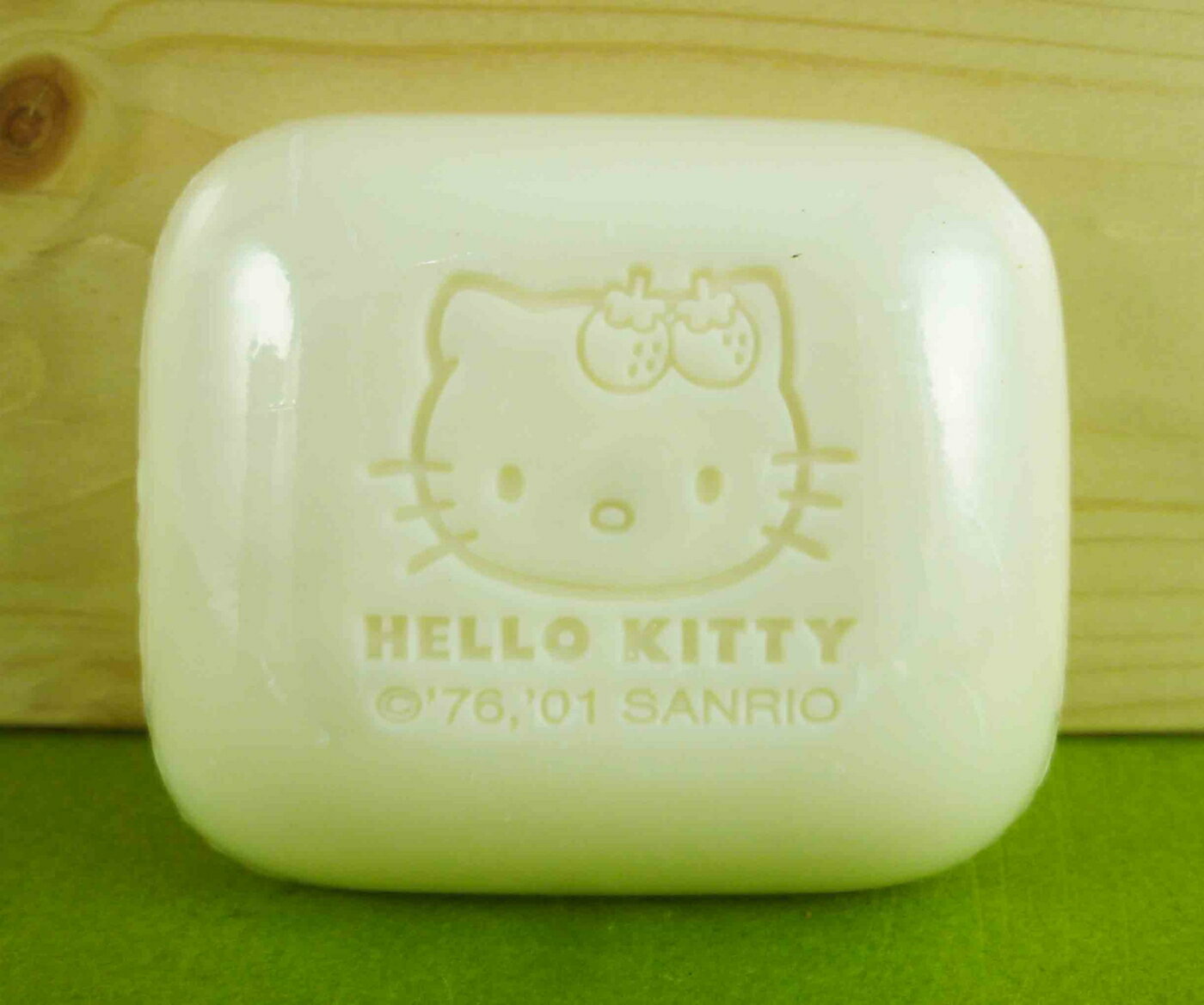 【震撼精品百貨】Hello Kitty 凱蒂貓 造型香皂 白草莓【共1款】 震撼日式精品百貨