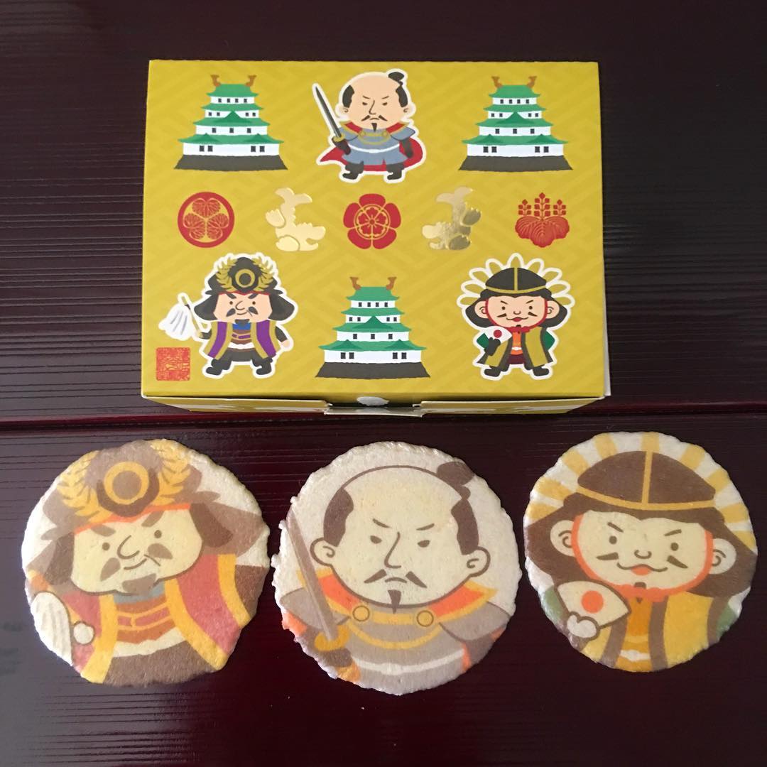 桂新堂日本百年老店仙貝濃鬱酥脆海老鮮蝦仙貝餅乾名古屋限定款鯱海老武將三英傑新年年節禮品節慶禮盒-現貨