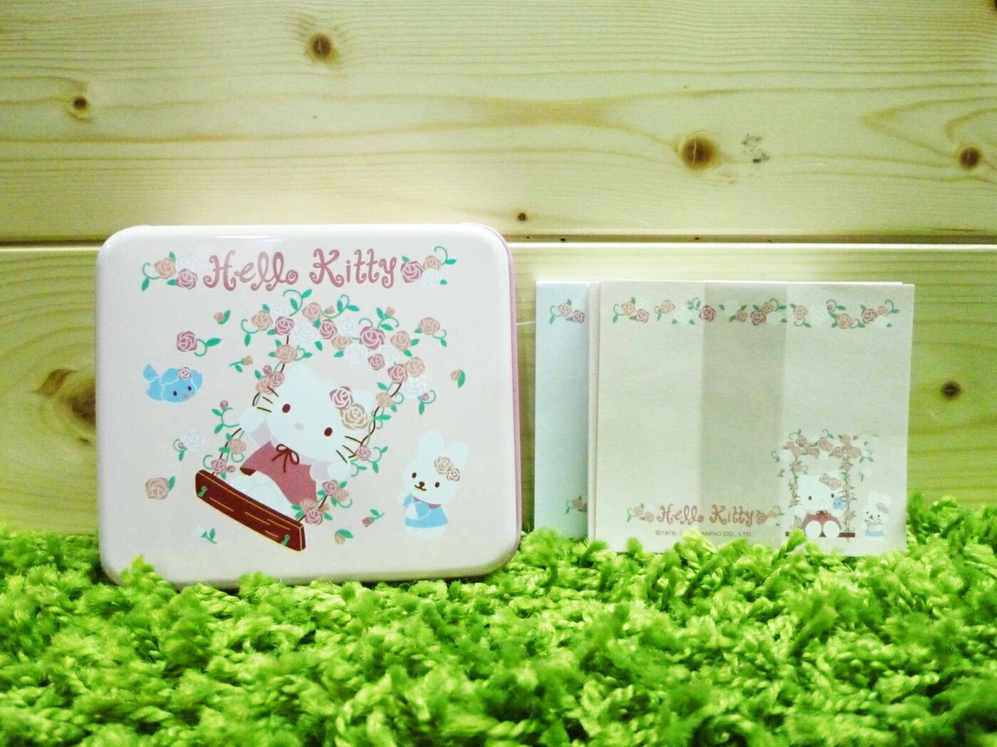【震撼精品百貨】Hello Kitty 凱蒂貓 便條紙附整理盒-玫瑰鐵盒【共1款】 震撼日式精品百貨