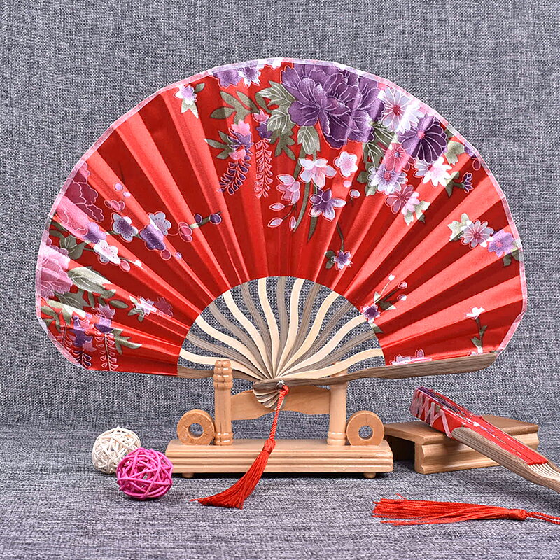 中國風女孩漢服舞蹈復古風清新可愛古典夏季折疊貝殼扇
