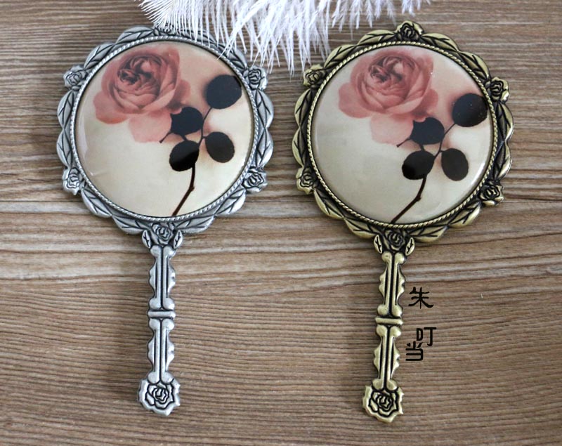 韓國進口復古銅鏡子化妝鏡玫瑰手持鏡子便攜鏡直柄小鏡小巧