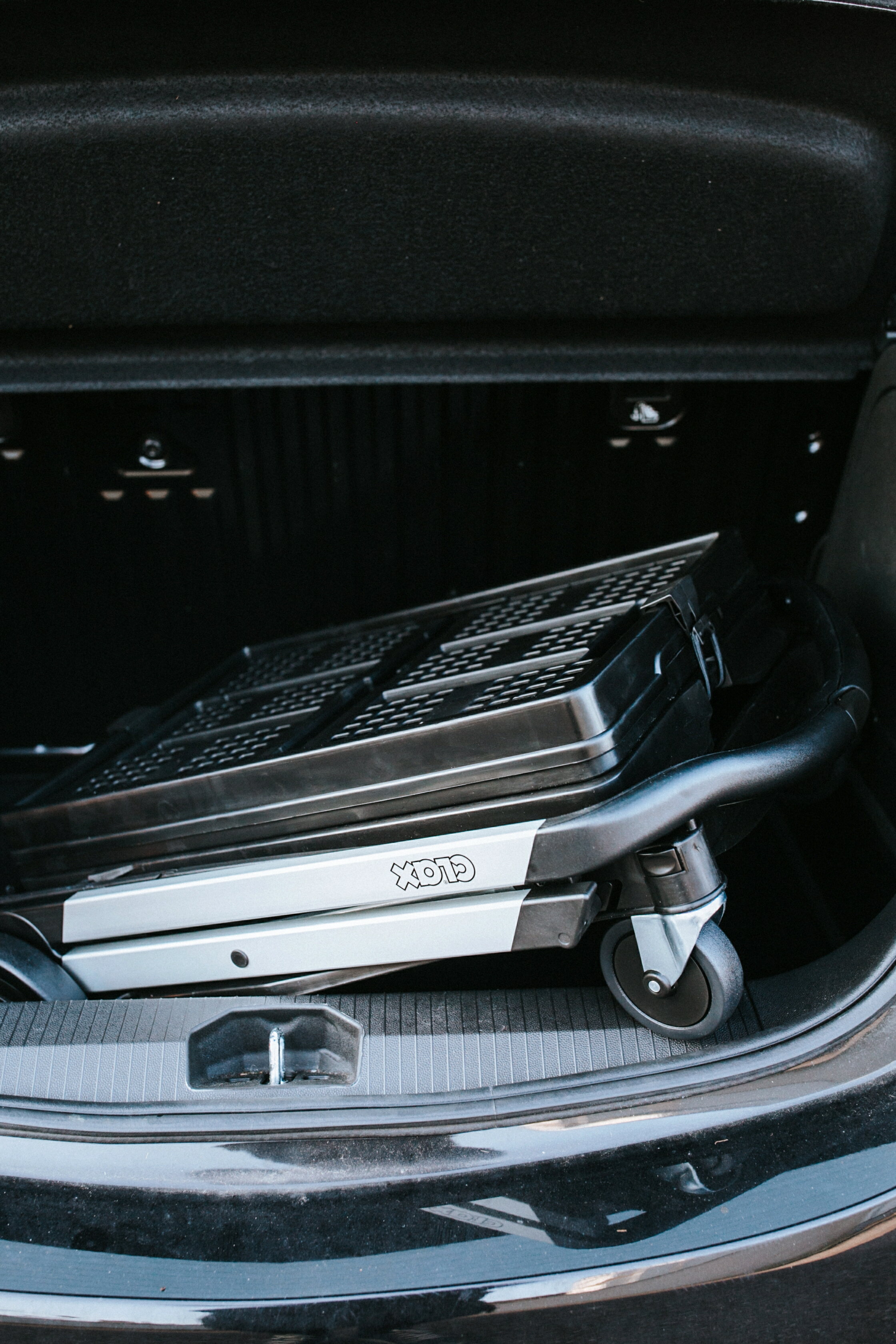 德國CLAX 多功能折疊式手推車 (孔雀绿/耀石灰/寶石紅/浪漫粉/經典黑) 6