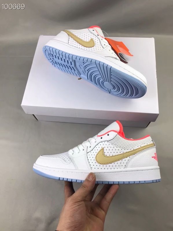 air jordan 1 low white sesame