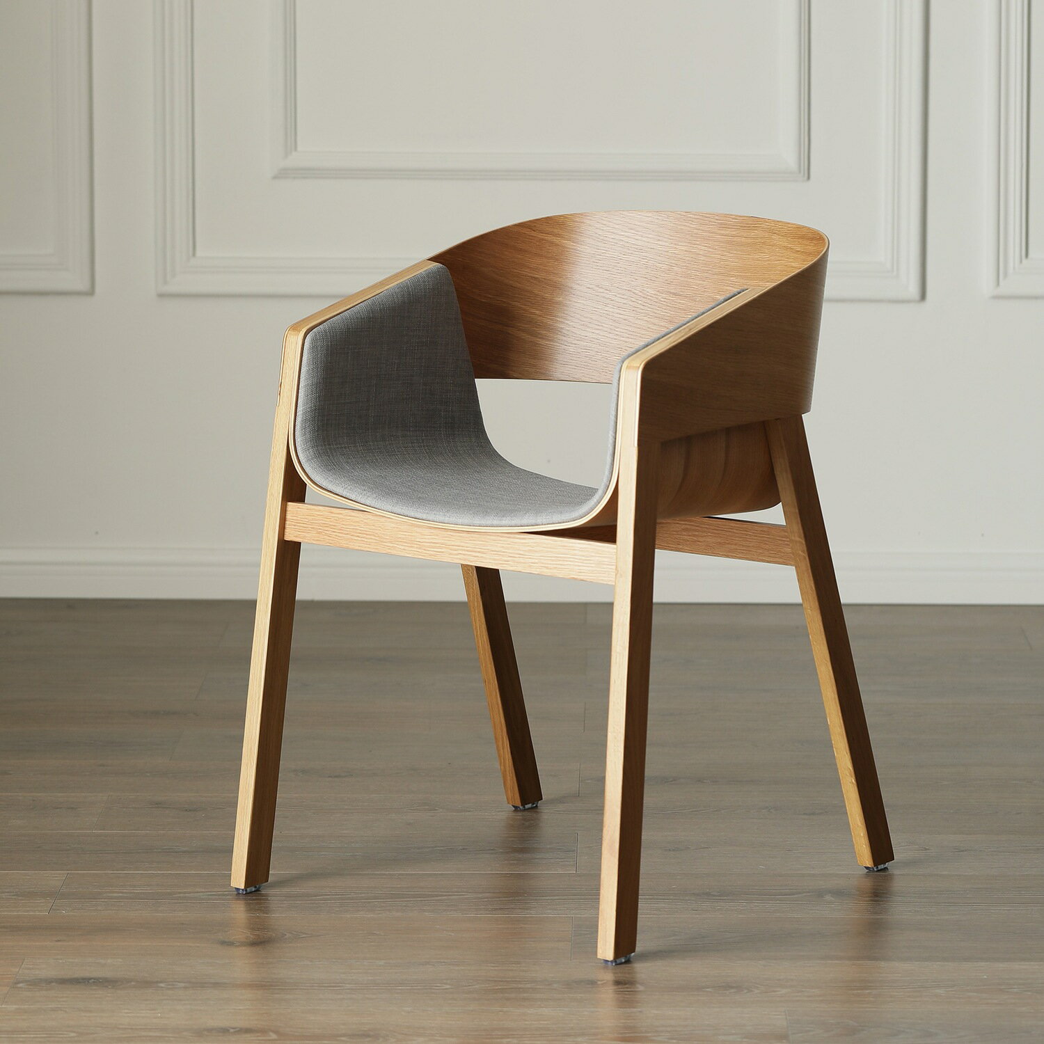 北歐輕奢化妝椅餐椅家用簡約設計師實木餐椅現代扶手簡易靠背椅 全館免運