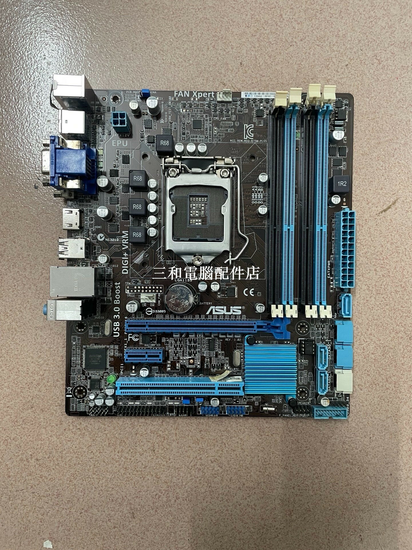 二手華碩B75M-PLUS 主機板 B75 款式 如圖拍 8片 MicroATX 中板 LGA1155 上三代 DDR3 記憶體