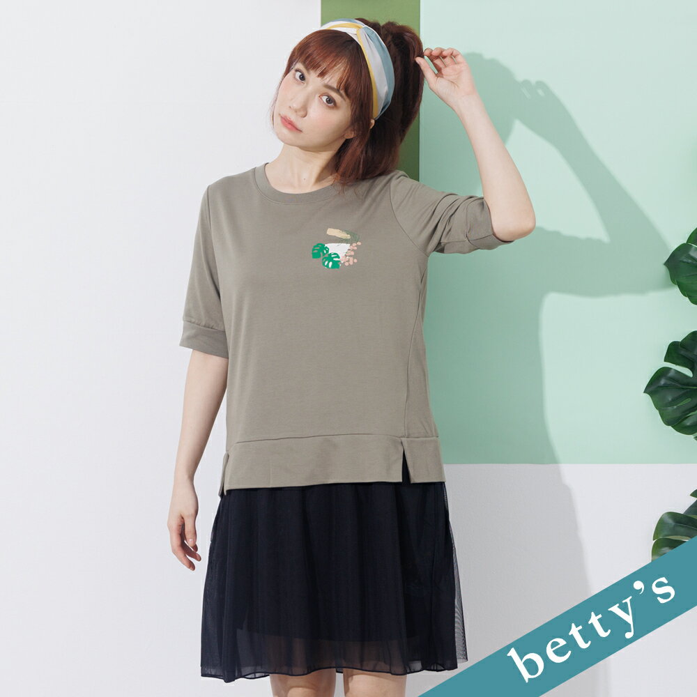 betty’s貝蒂思 網紗拼接長版T-Shirt(淺綠)