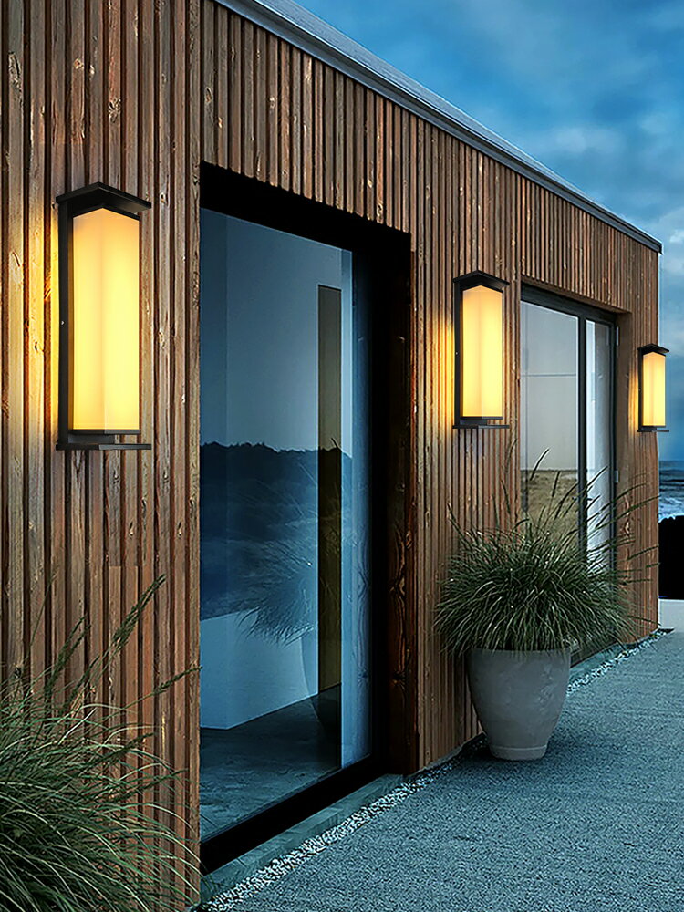 現代中式戶外感應壁燈太陽能防水別墅庭院柱子門口兩側長條外墻燈