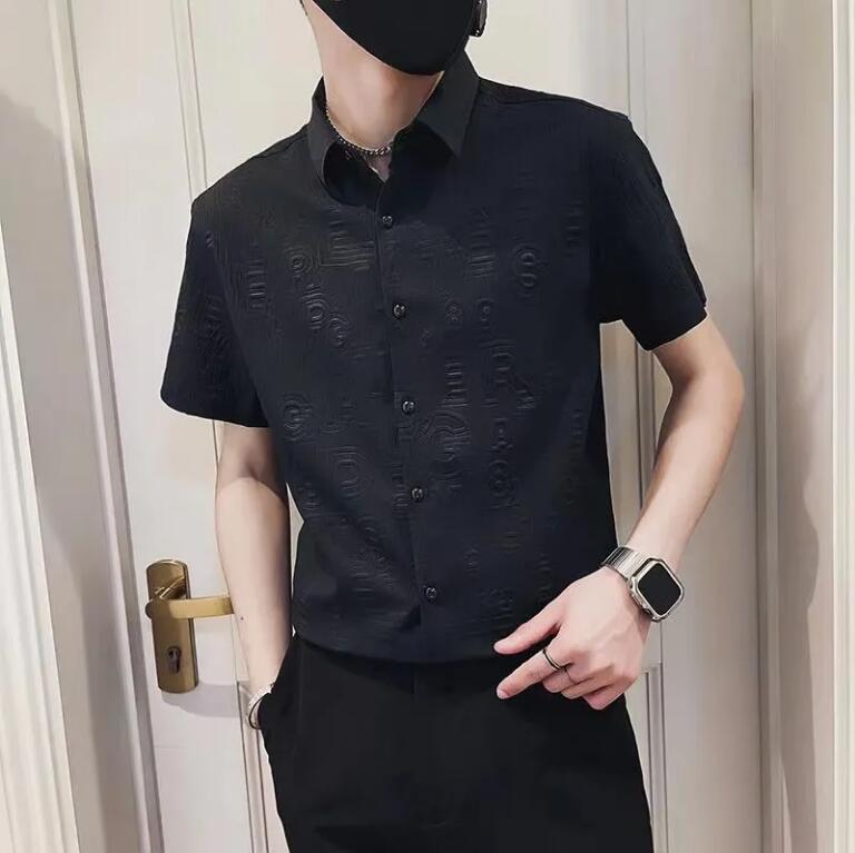 短袖襯衫男士夏季薄款冰絲壓花修身男裝潮流痞帥商務休閑免燙襯衣【步行者戶外生活館】P