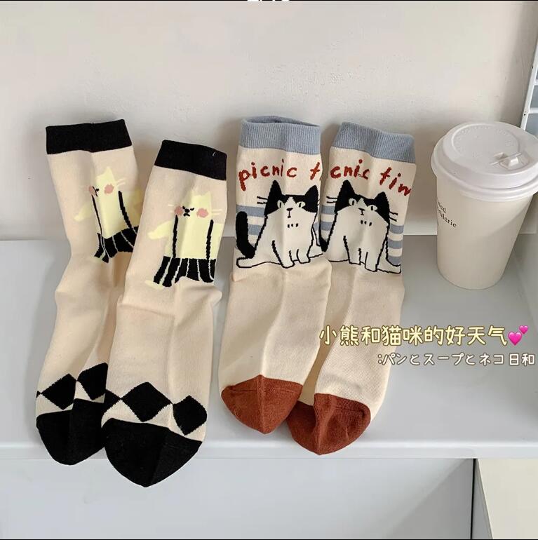 襪子女士中筒襪秋冬季純棉可愛日系卡通小貓女生學院風韓版運動襪【繁星小鎮】P