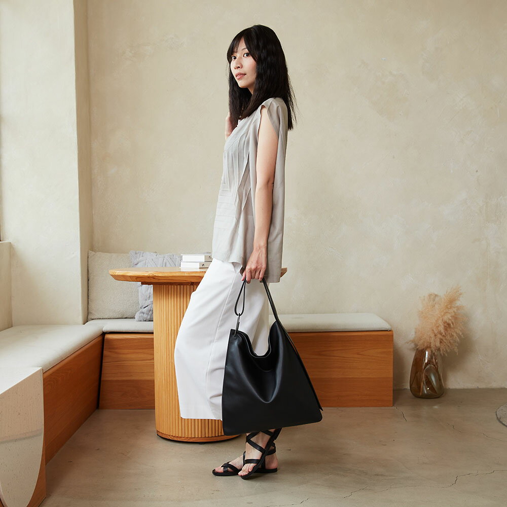 lsosceles Triangle Hobo Bag 等腰三角側背包 ◆ 手提包/側背包/單肩包 3