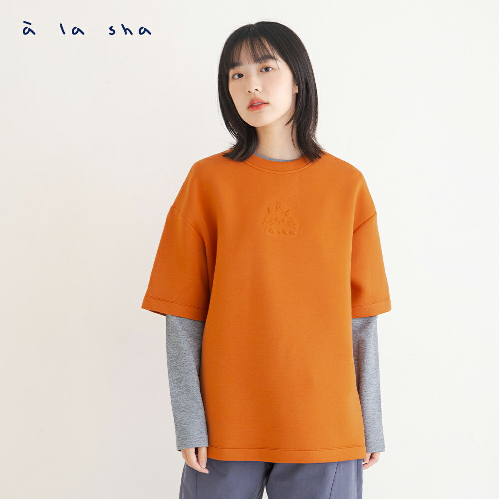 a la sha 蘋果貓鋼印太空棉短袖上衣