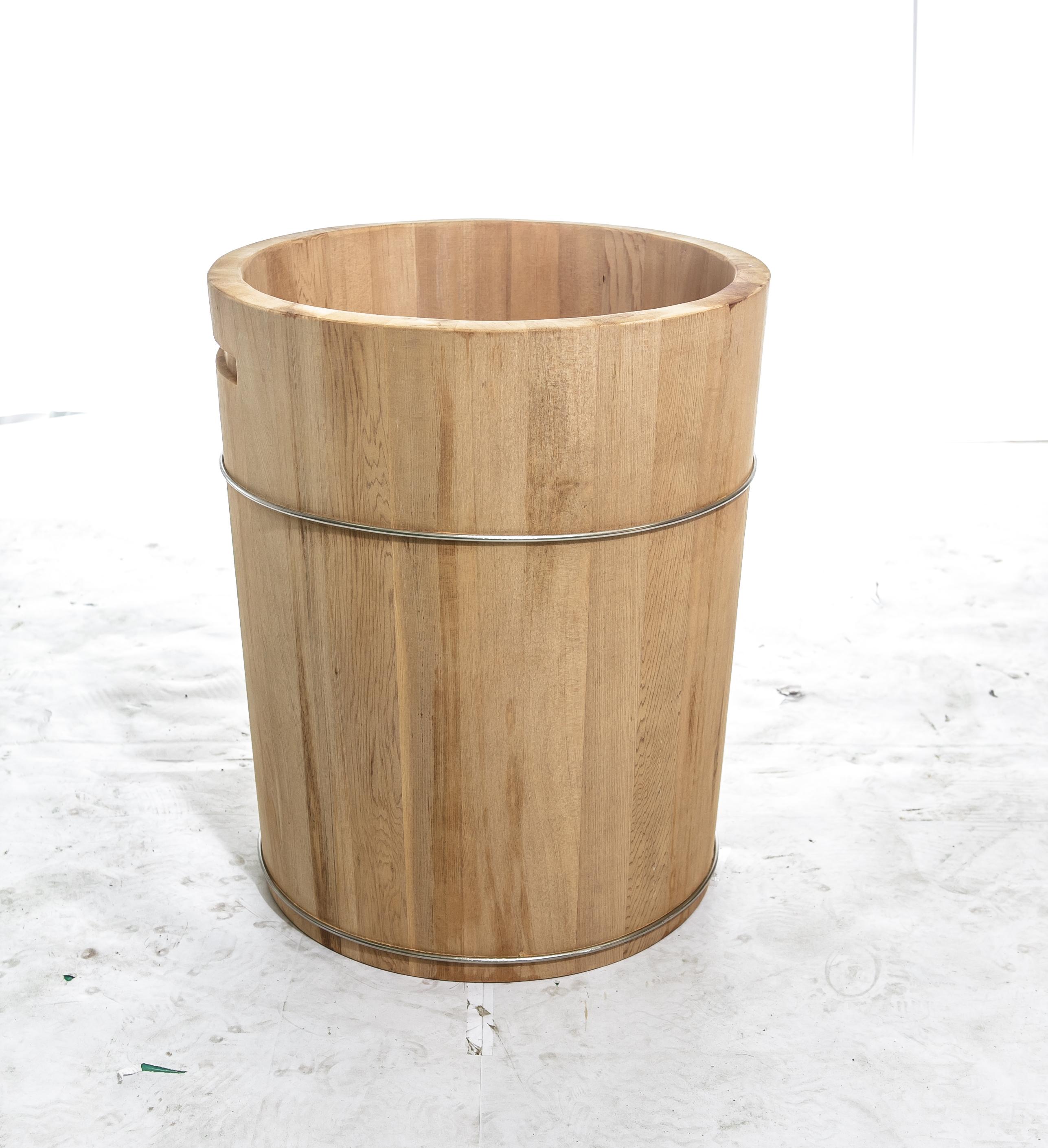 <br/><br/>  泡腳幫助血液循環 檜木泡腳桶45公分高(可泡至膝蓋) )台灣第一領導品牌-雅典木桶 木浴缸、方形木桶、泡腳桶、蒸腳桶、蒸氣烤箱<br/><br/>