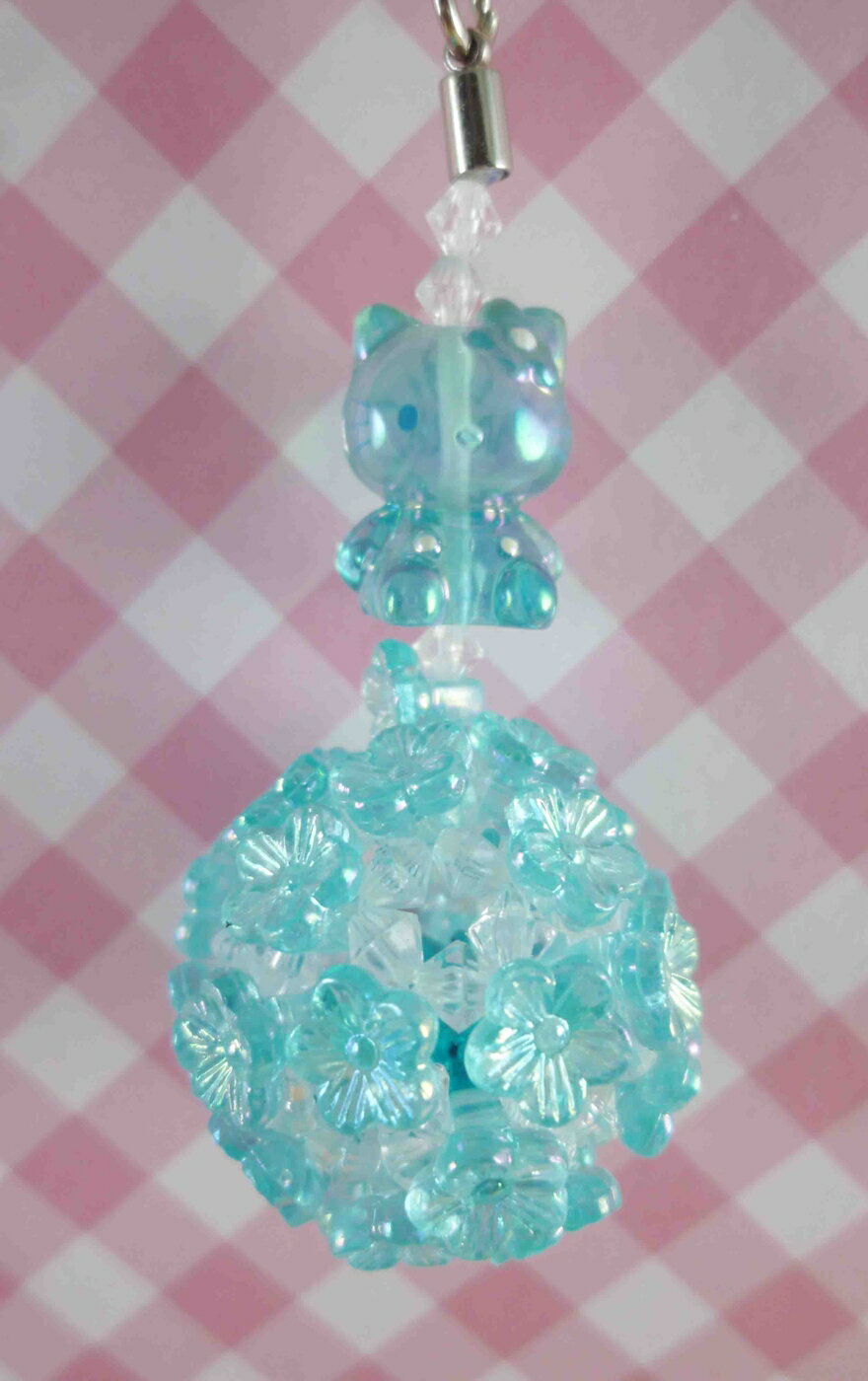 【震撼精品百貨】Hello Kitty 凱蒂貓 KITTY珠珠鈴鐺吊飾-藍色 震撼日式精品百貨