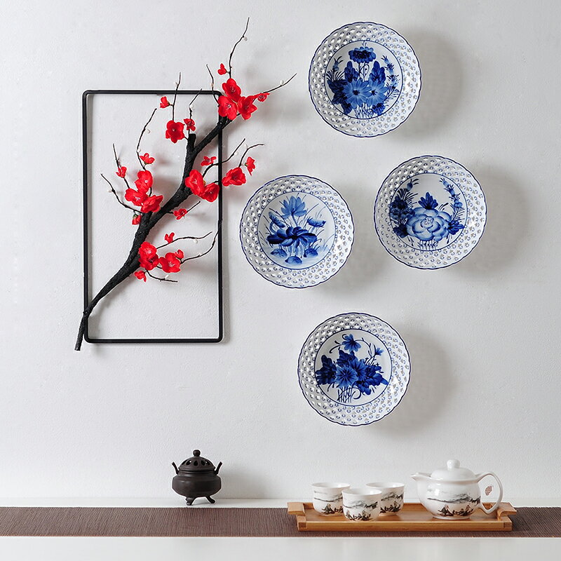 新中式玄關背景墻青花瓷梅花墻上裝飾品墻面掛件客廳墻壁創意家居