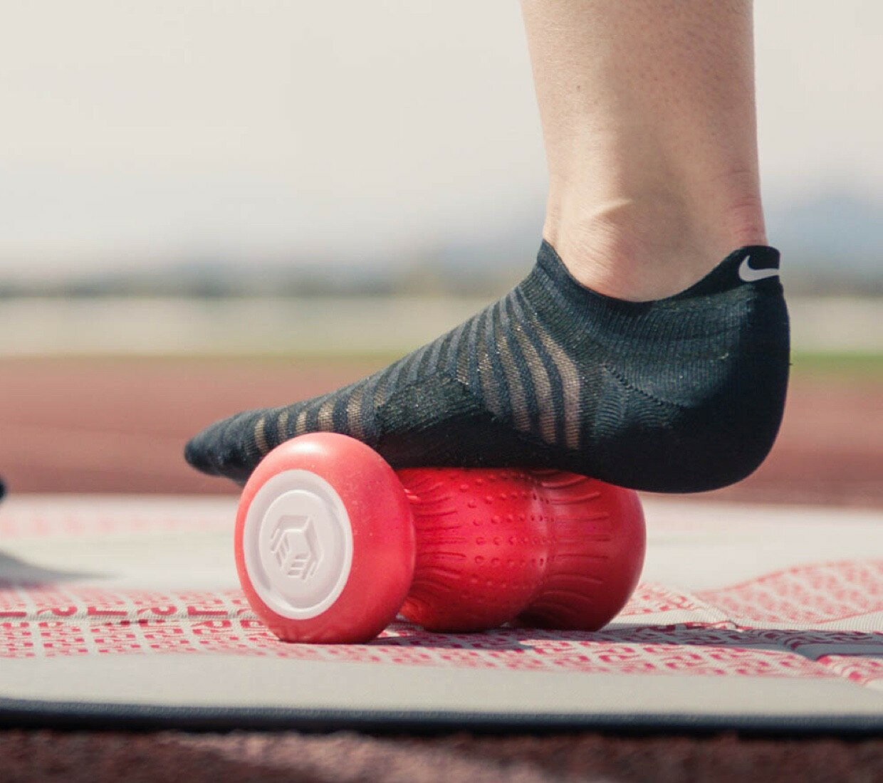 美國《ROCKTAPE》R3足部按摩滾輪 放鬆滾筒 (三色)