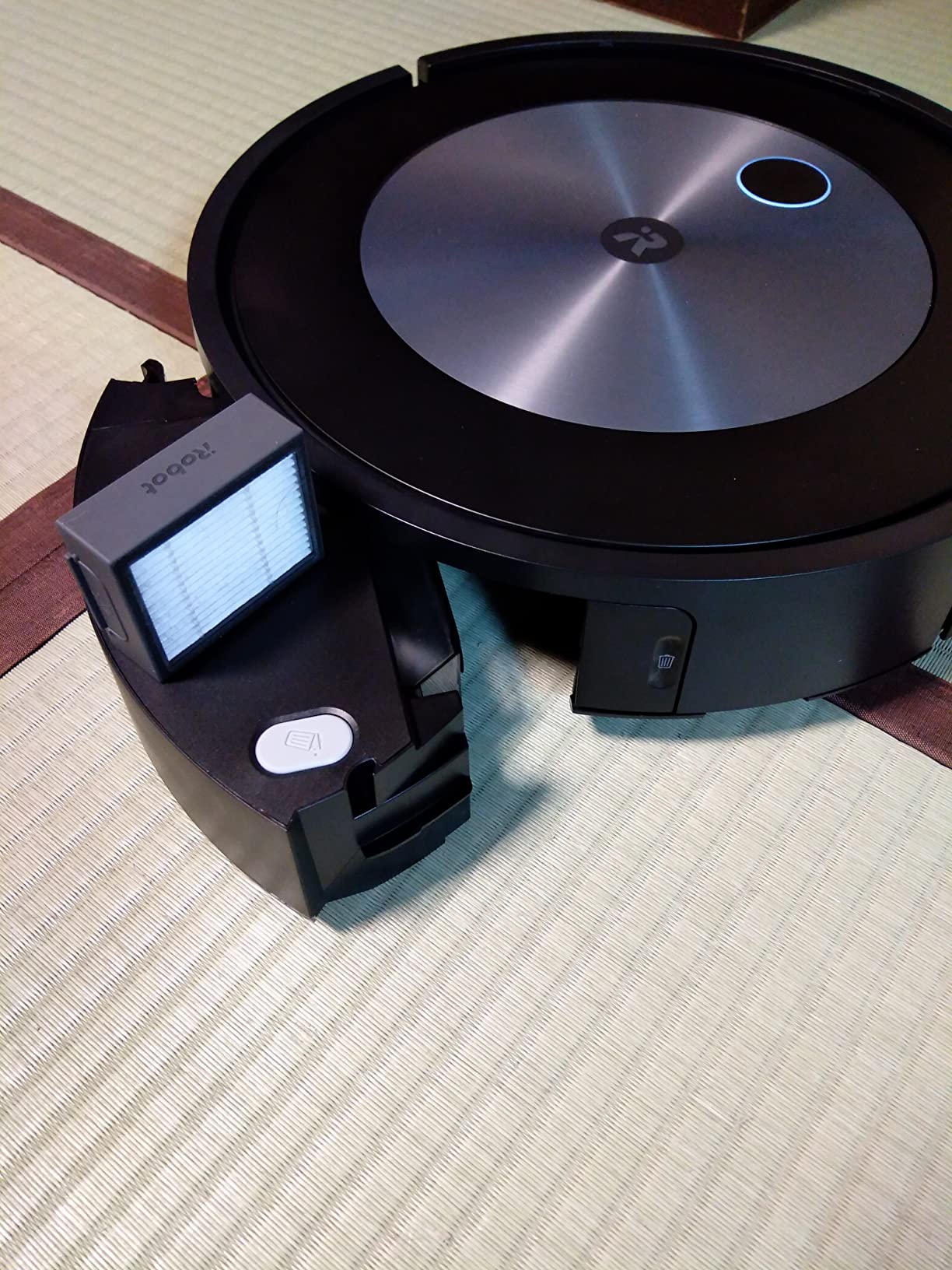 日本直送！快速發貨！】iRobot Roomba j7 掃拖機器人高效能相機線類