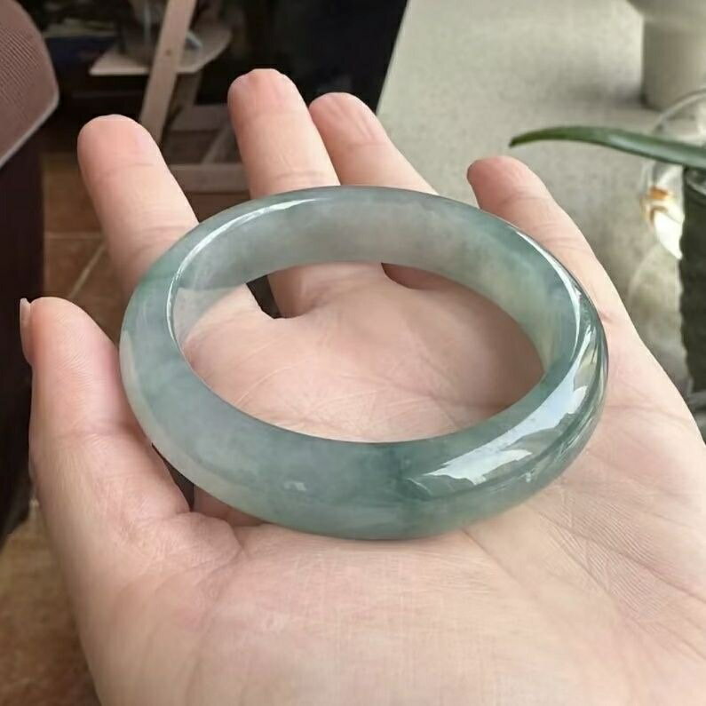 【現貨】緬甸翡翠手鐲冰種油青飄花玉手鐲女正圈手鐲玉石飄綠玉鐲子送人禮【北歐家居生活】