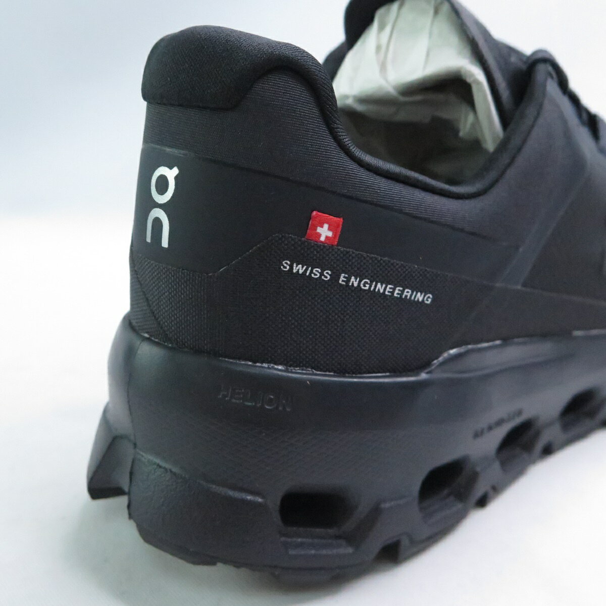 On 瑞士昂跑 3ME30111043 Cloudvista 2 男 越野跑鞋 黑 8