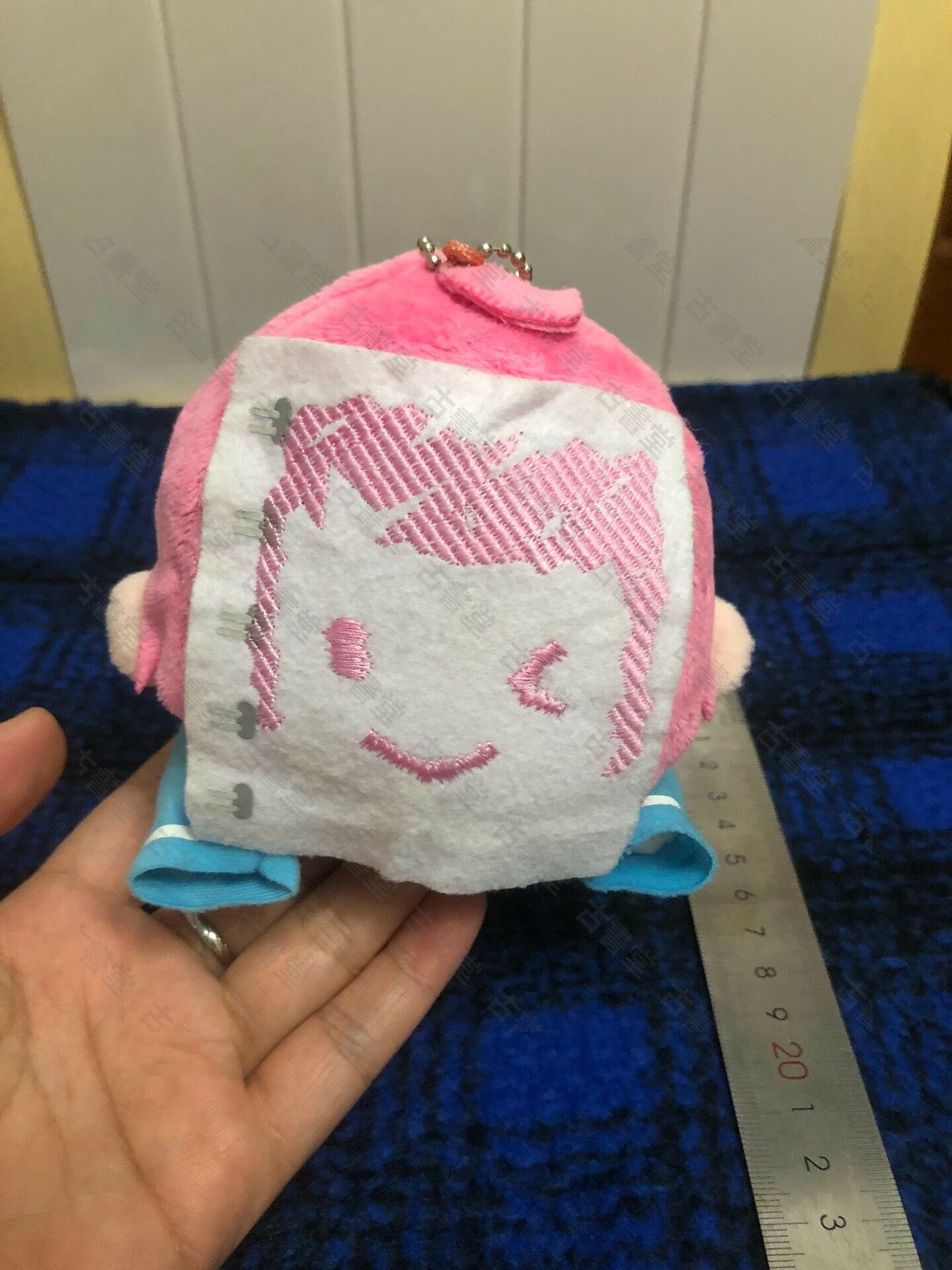 洛天依LOVELOVE LIVE虹咲學園偶像同好會天王寺璃奈毛絨公仔掛件 超萌趴趴玩偶 精美收藏bourg約18cm 成