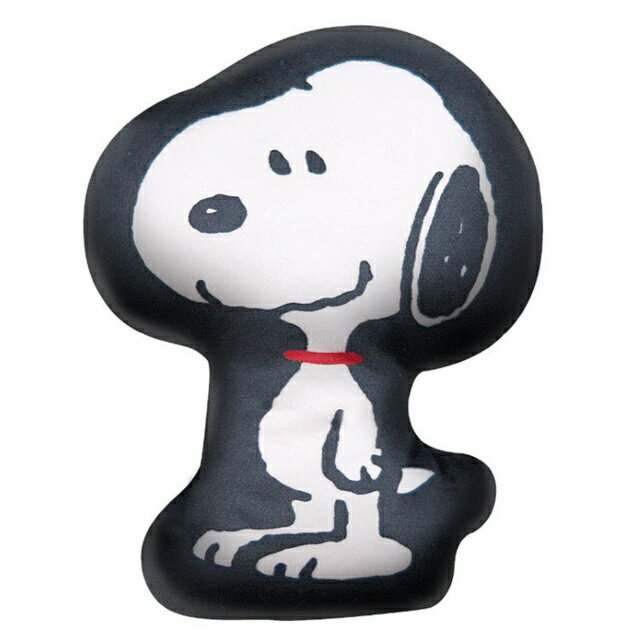 小禮堂 Snoopy 造型絨布安全帶套 (黑白站姿款)