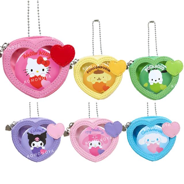 小禮堂 三麗鷗 造型皮革收納包吊飾附徽章 (2024角色大賞 心心相印) Kitty 酷洛米