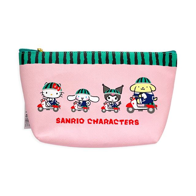 小禮堂 Sanrio 三麗鷗 x 出川哲朗歐兜邁冒險趣 皮質船型化妝包(電動車款)