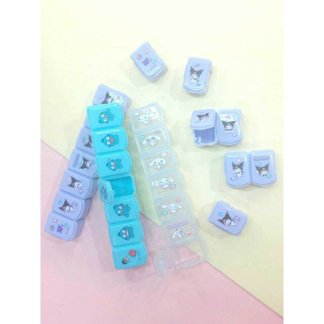 小禮堂 Sanrio 三麗鷗 可拆解七格藥盒 (動作款) 大耳狗 酷洛米 人魚漢頓