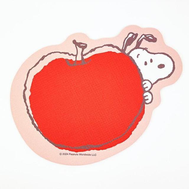 小禮堂 史努比 造型矽膠地墊 (蘋果款)