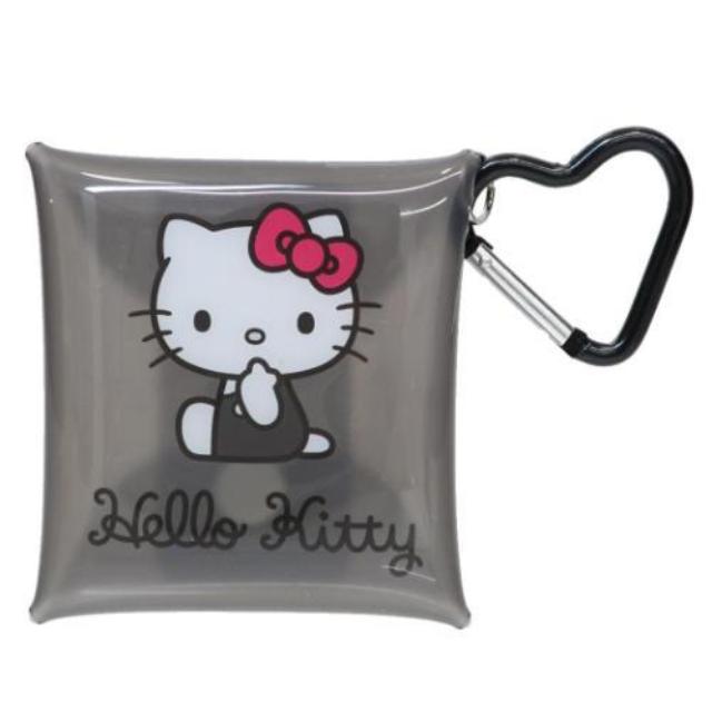 小禮堂 Sanrio 三麗鷗 Hello Kitty PVC扣式收納包附扣環 (黑坐姿款)