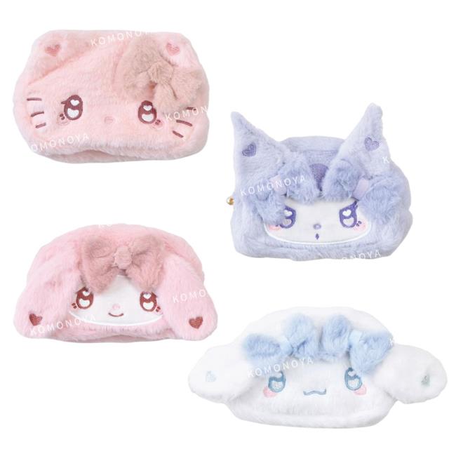 小禮堂 Sanrio 三麗鷗 絨毛造型化妝包 (愛心眼) Kitty 美樂蒂 酷洛米 大耳狗