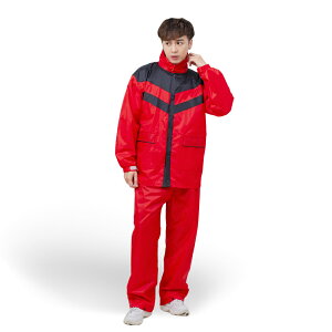 【狠罩HenCover】V酷日風時尚兩件式休閒風雨衣 - 紅黑