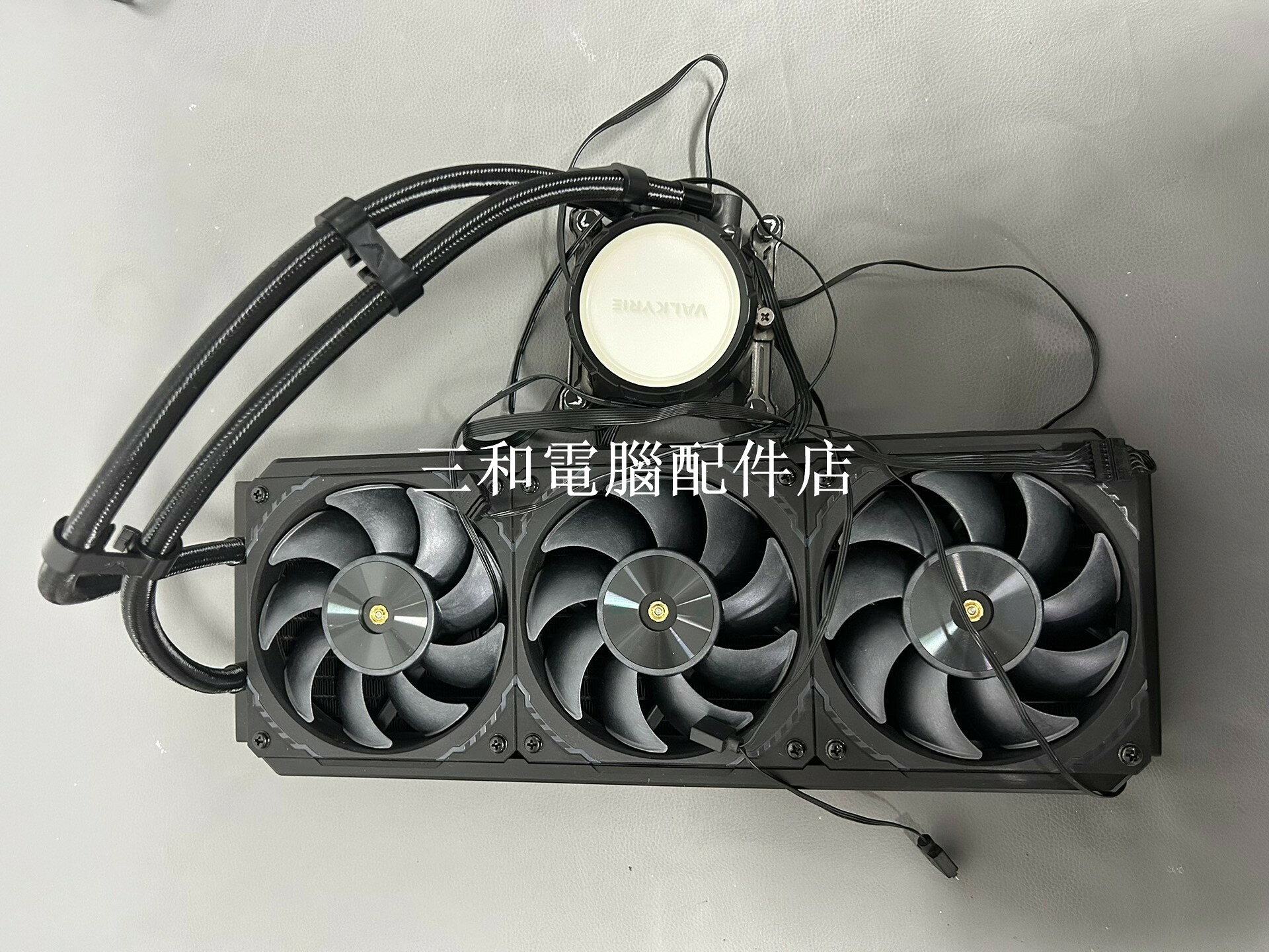 瓦爾基裡V360 Dracula 水冷散熱器 1700 扣具 支援14900KF CPU 黑色 2024 拆機配件
