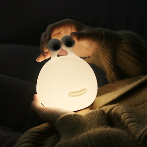 MUID鼻涕蟲硅膠小夜燈 創意新款LED柔光母嬰喂奶兒童臥室伴睡燈 交換禮物全館免運
