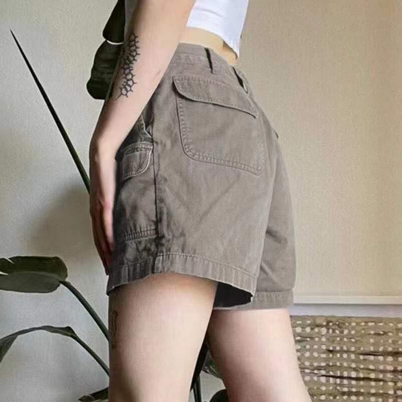 【42%回購率】美式復古水洗口袋工裝短褲女bf直筒中腰休閑牛仔褲寬松褲子潮ins—貼心服飾