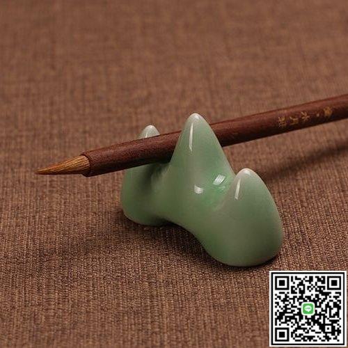 毛筆放置託筆擱陶瓷學生擺件書法裝飾筆架筆託文房收納可愛擱筆架-UM.有米家居