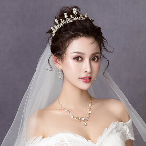 新娘皇冠頭飾三件套2020新款韓式婚禮項鏈白色婚紗配飾品結婚發飾