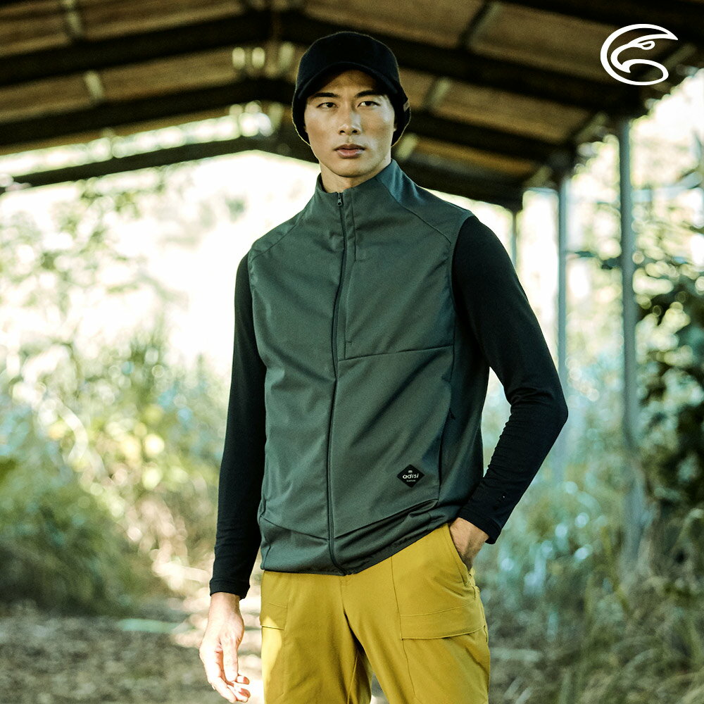 ADISI 男Softshell超輕量調溫防風背心AV2221033 (M-2XL)｜磨毛 內裡天鵝絨 防潑水 防風 軟殼背心 機能背心